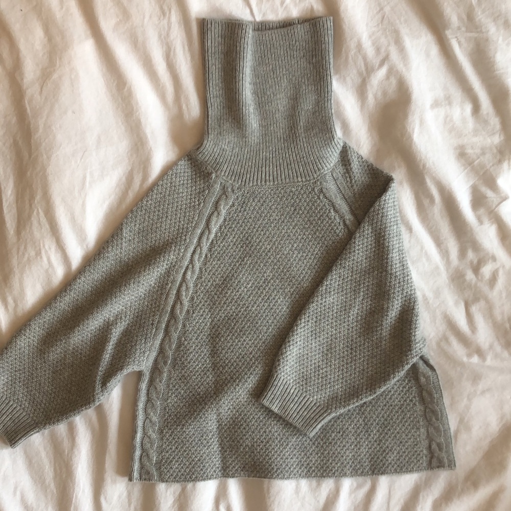 Tristan et iseul Turtleneck gray Cropped